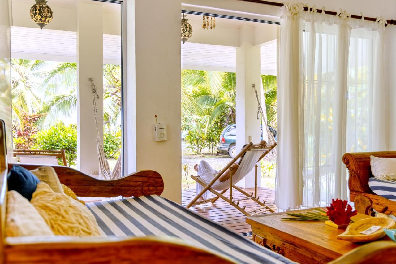 Pineapple House Manzanillo Villa Exterior foto