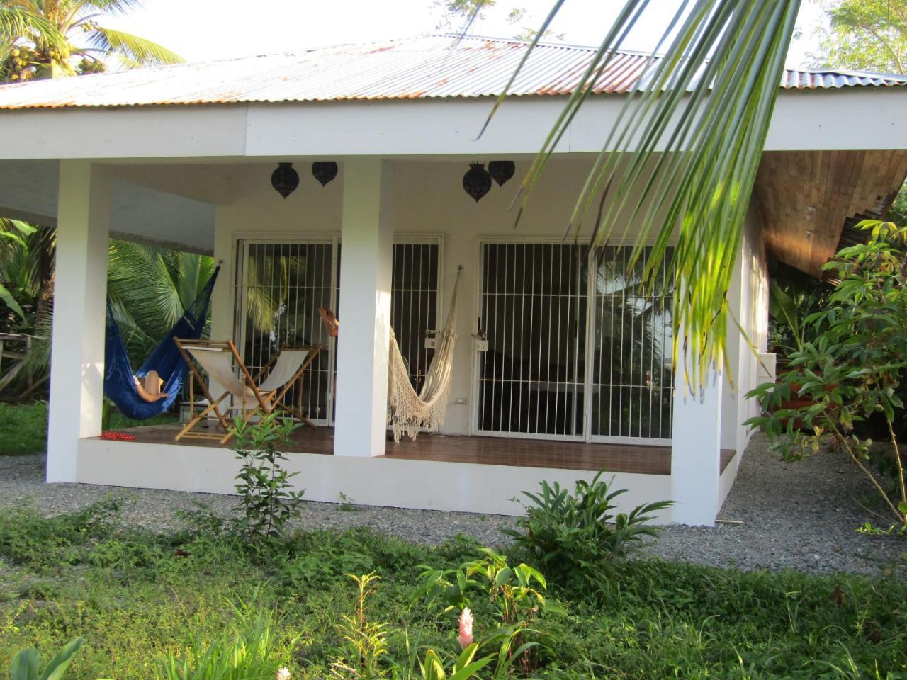 Pineapple House Manzanillo Villa Exterior foto