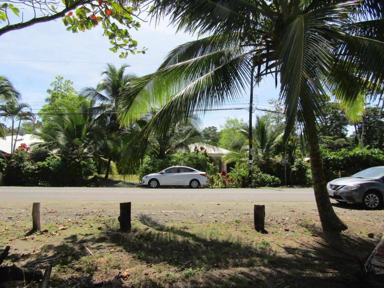 Pineapple House Manzanillo Villa Exterior foto