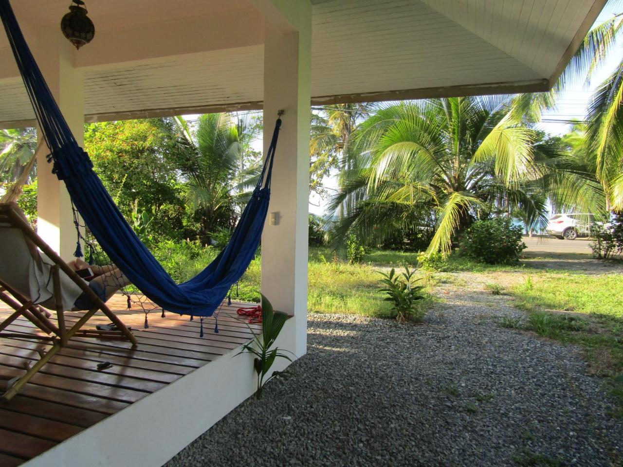 Pineapple House Manzanillo Villa Exterior foto